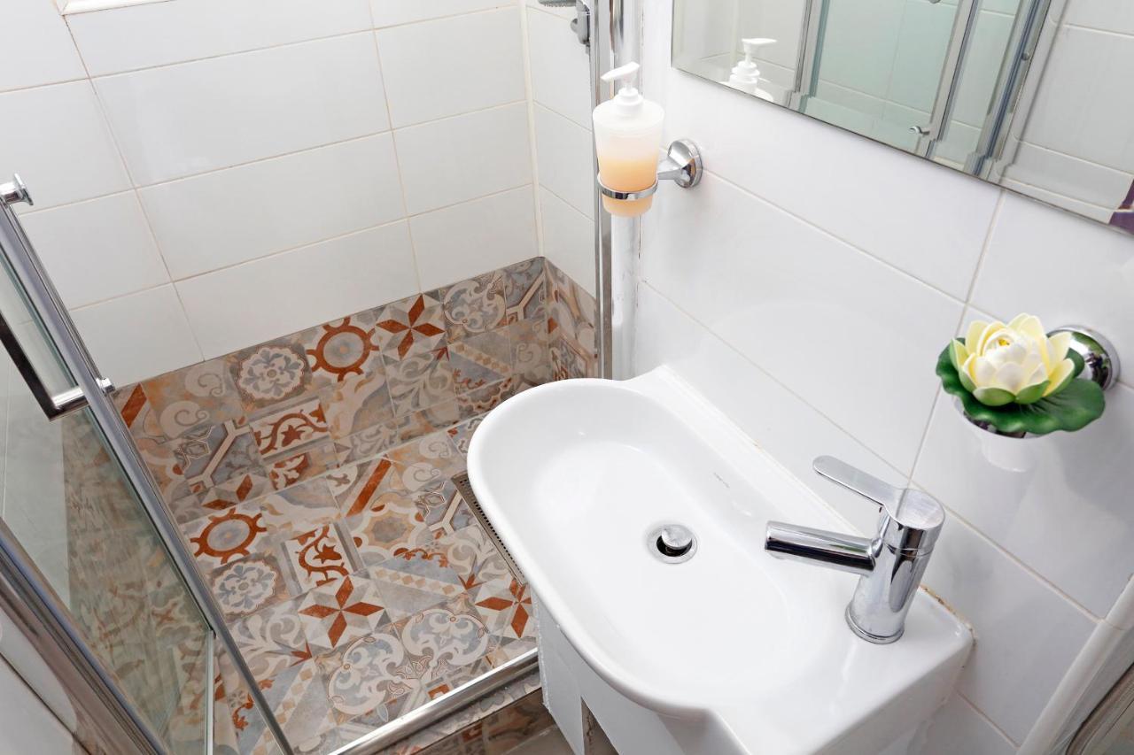 Central Apartment Very Close To Old City Bukarest Exterior foto