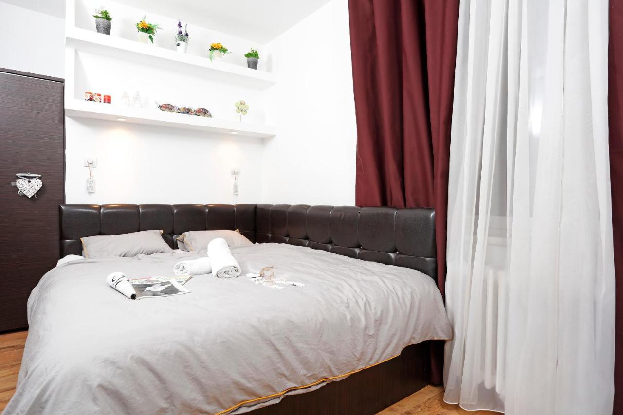 Central Apartment Very Close To Old City Bukarest Exterior foto