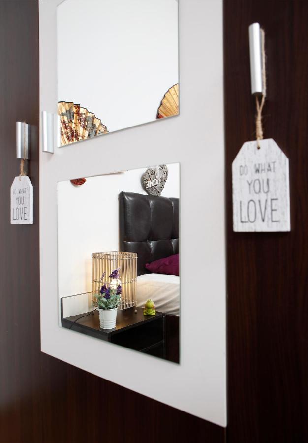 Central Apartment Very Close To Old City Bukarest Exterior foto